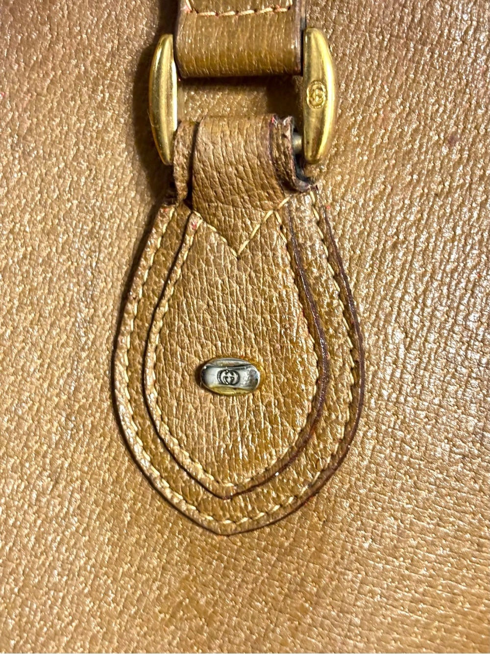STOP SCROLLING AUTHENTIC VINTAGE GUCCI TAN LARGE SHOULDER TOTE-SIGNATURE STRIPE- - Picture 5 of 8